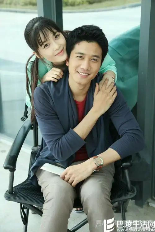 彭冠英赵韩樱子是什么关系 彭冠英真正女友是谁 - 明星新闻 - 猪头三