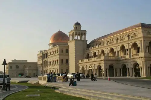 卡塔尔国首都多哈行