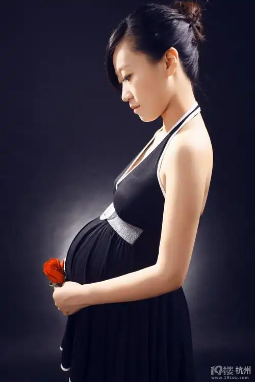 晒晒30w的孕妇照-孕晚期(29-40周)-准妈妈论坛-杭州19楼