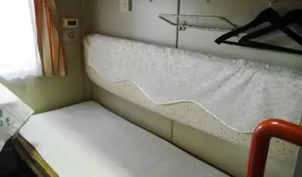 软卧能选择上下铺吗