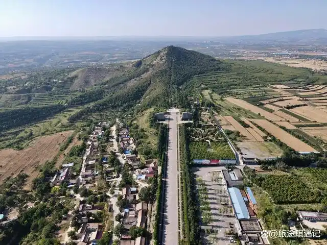 40万大军没有挖开乾陵,留下一条深沟,武则天的陵墓到底有多坚固