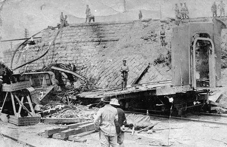 【听闻阁】皇姑屯事件,川岛芳子家族的复仇(下)!_张作霖