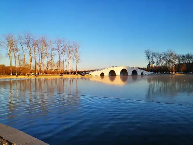 冬季的北京玉渊潭公园