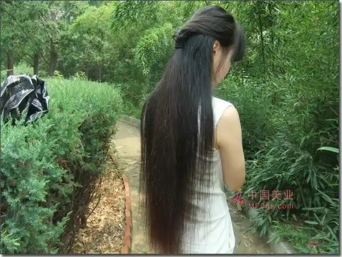 齐刘海美女剪下顺直粗厚双辫-老高精品1#(50) 剪发_中国长发