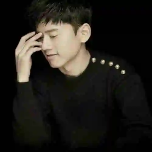 爱了张杰十一年头像