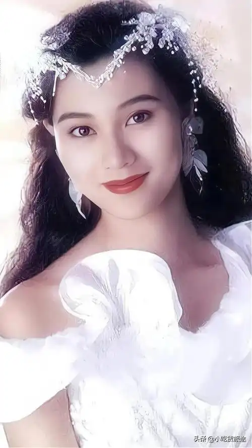 女神李嘉欣到底有多美