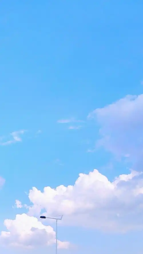 嘻嘻!蓝蓝的天空治愈一切