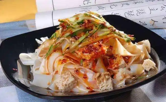 北方凉皮(麻汁)的做法