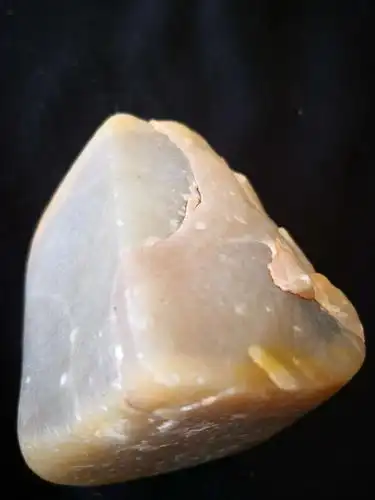 精美鄂尔多斯玉