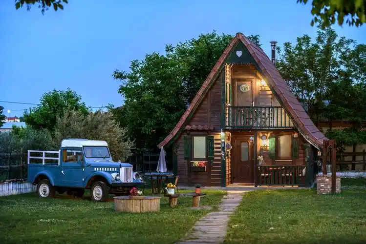 trikala整套小木屋童话般的木质房屋