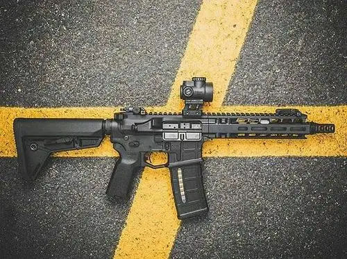 p10c & cz 75 sp 01 捷克cz 805 bren突击步枪 sbr短管步枪 lwrc ar15