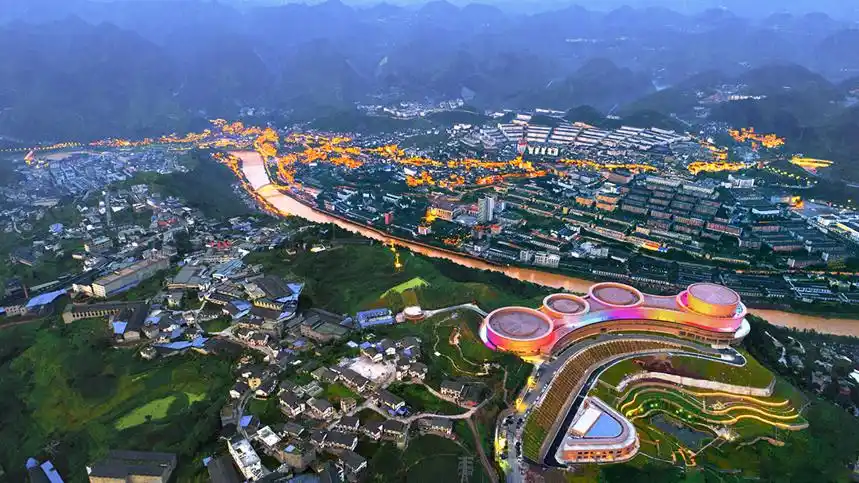 【今日聚焦 茅台酒业公司】2022年茅台酱香白酒黄金时代到来—品臻酱