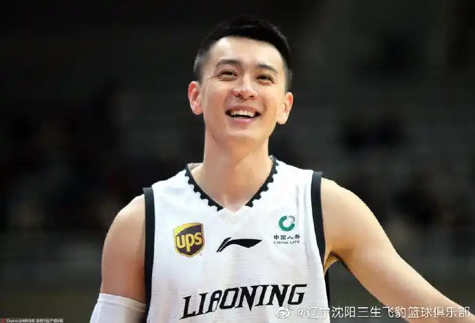 辽篮宣布杨鸣退役球衣日期 "cba第一帅哥"告别赛场