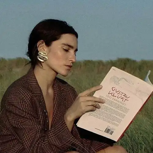 女生欧美复古头像图片