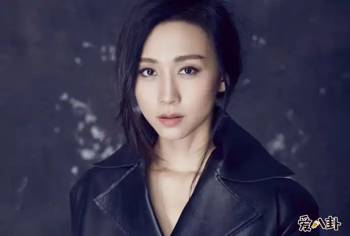 丁子玲哪年出生的 因裸婚时代走红出道的她十年结婚了吗