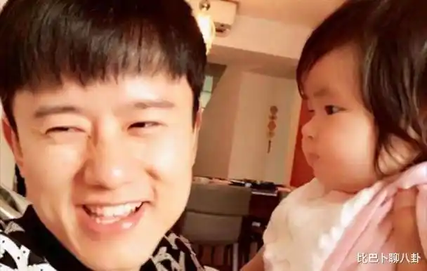 原创谢娜双胞胎女儿正面照首曝光为何网友看后纷纷调侃基因可太公平了