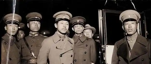 张学良被囚禁50多年死后留下几十亿遗产竟全数捐给美国