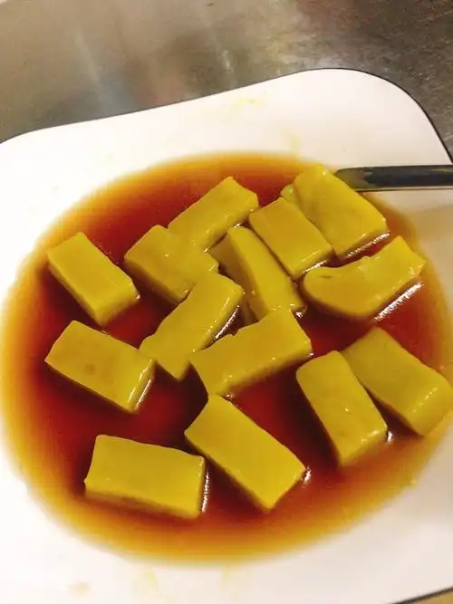 茂名特色小米灰水糍的做法