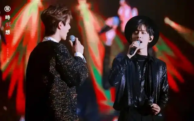 无羁获年度金曲肖战王一博5次合唱场景唯美那次太感动了