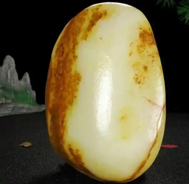 透闪石玉是和田玉吗?