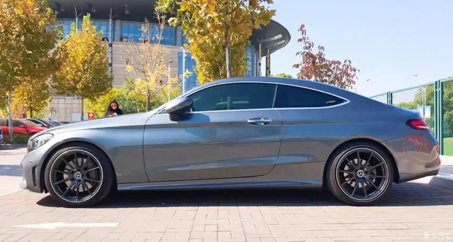 奔驰c300轿跑用车感受