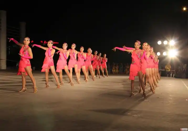 平果2014年师生拉丁舞比赛23日赛况