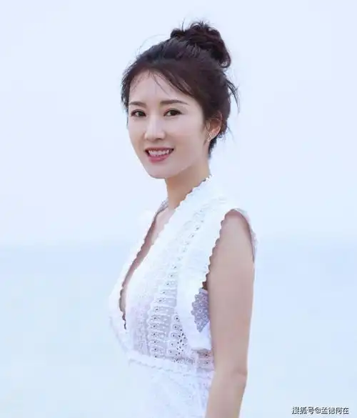 原创这谁顶得住嘛李念才是真尤物性感饱满韵味十足