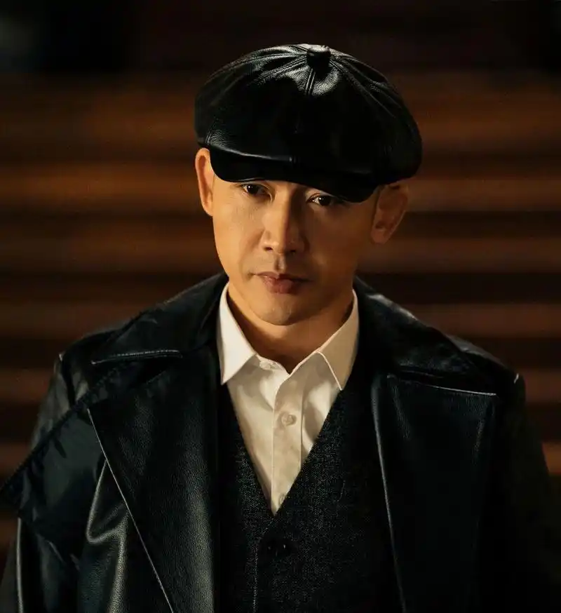 双男主张鲁一和聂远演技在线前行者成为谍战剧黑马