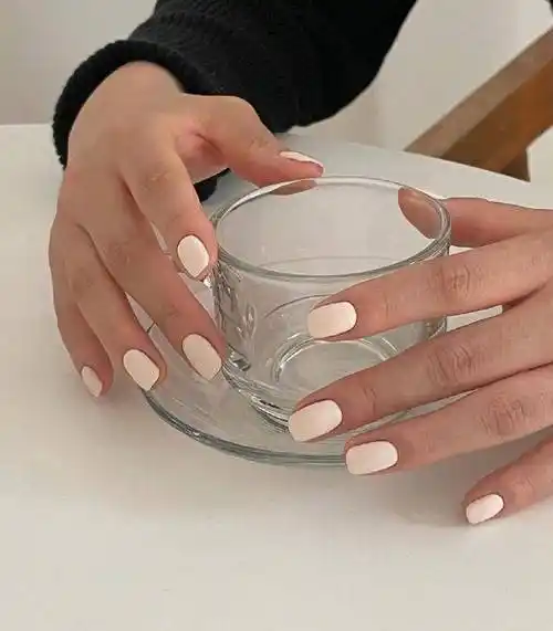 夏天正流行的5种美甲颜色,不挑肤色又时髦,涂上之后显