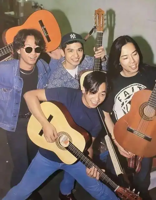 你的回忆~|黄家驹|叶世荣|黄家强|线上演唱会|beyond乐队_网易订阅