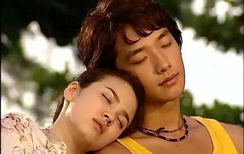 rain回应_金泰熙_家庭_母亲