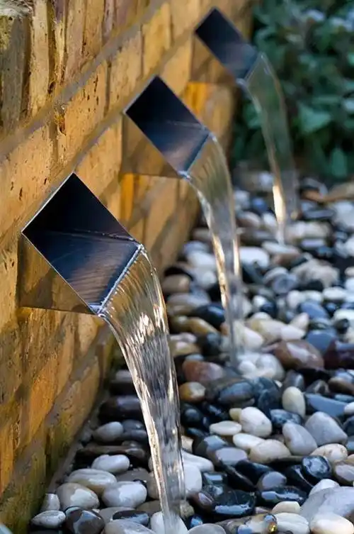 鹅卵石铺装(鹅卵石铺路,谁都想得到)(图2)