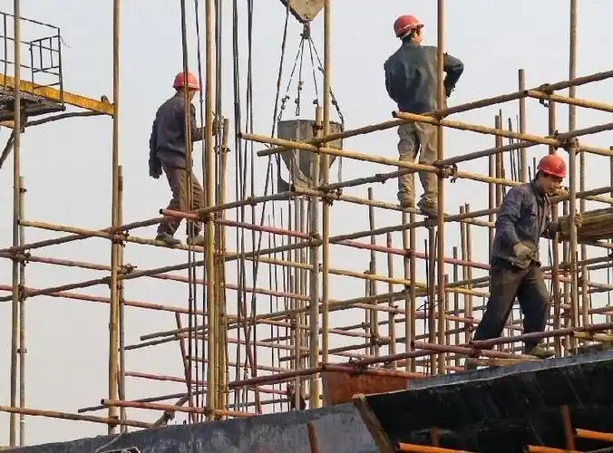 七律-咏农民工 文/高塬 都市头条 ——北京头条 传播正能量