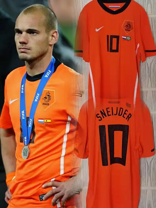 球衣分享→2010世界杯荷兰队斯内德球衣