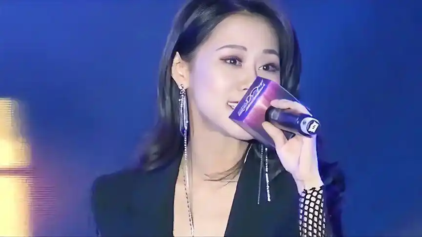 梦然《没有你陪伴我真的好孤单》伤感又好听,听了果断收藏-音乐视频