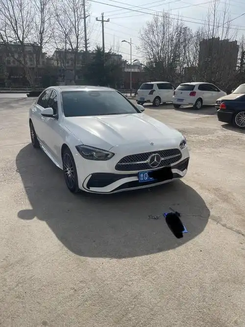 奔驰c260l 个人出 白车黑膜选柏林