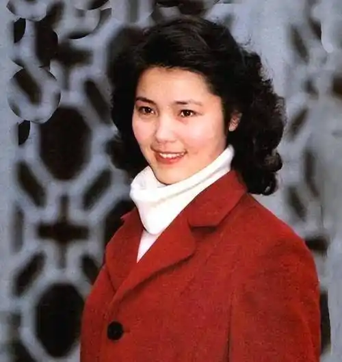 后因孩子回归,姜黎黎的经历被周润发一语道破_电影_表演_小时候