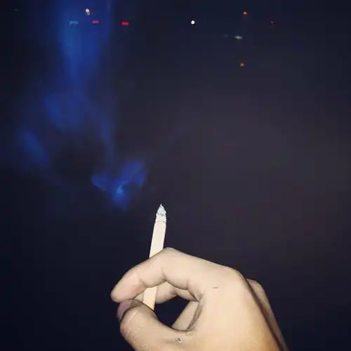 醉人的酒孤独的烟