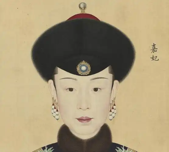 有的嫔妃病重时为了冲喜,所以会被封为皇贵妃,蒋欣哦不华妃,也不是?