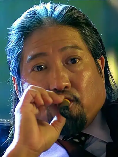 杀破狼:洪金宝演黑老大霸气十足,警察都镇不住他!-度小视