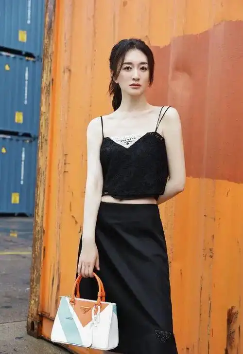 "长公主"李小冉:纯欲系人间尤物,大佬为她打破头,没孩子遗憾|鄢颇