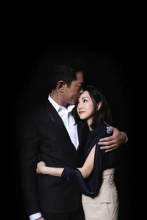 古天乐重返乐坛 开金口与谢安琪合唱:不要让我唱live