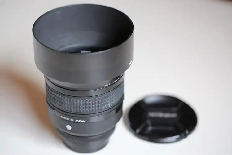 出尼康 85 1.4d