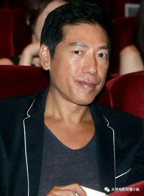 张耀扬罕见露面古惑仔反派乌鸦已57岁6年前隐退有两大原因