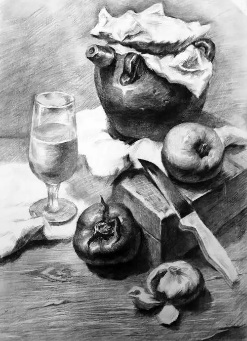 静物之一  素描  初三(7)班   于雯佳
