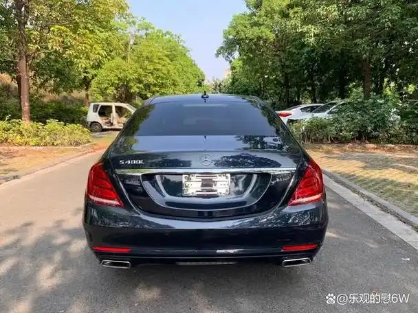 17款奔驰s400l全款29万精湛的工艺和贴心的设计