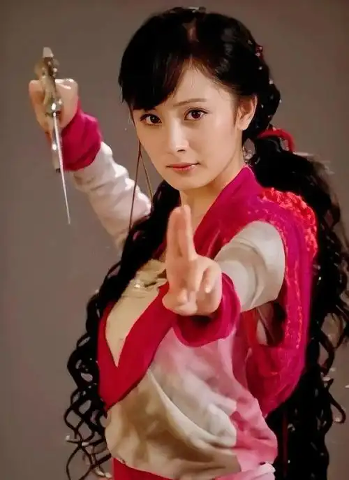 3 杨幂饰演《仙剑三》唐雪见角色引发粉丝热议|新闻女王|仙剑奇侠传三