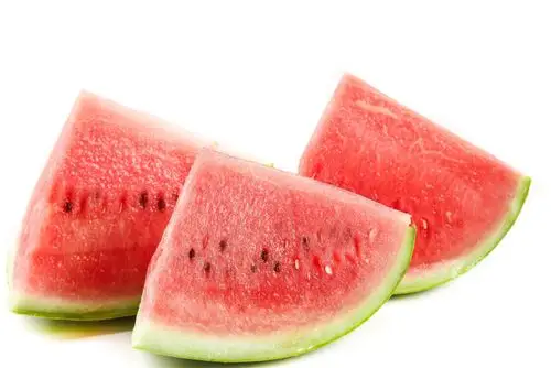 一口吃进去8400个细菌,隔夜的西瓜还能吃吗?真相来了