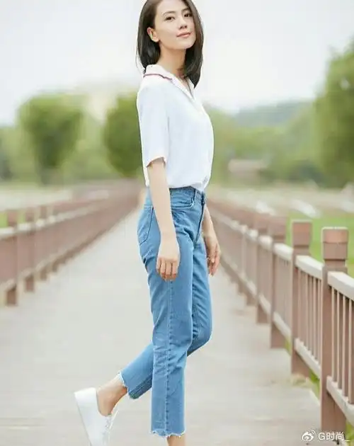 学一下高圆圆的穿搭,女神风范,特别有气质|女神|白色|高圆圆_新浪新闻