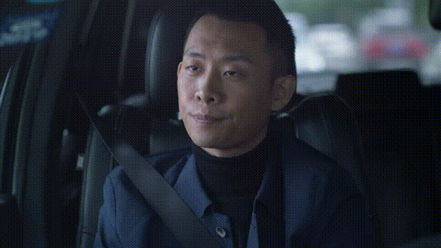 破案靠直觉重生不靠谱身份冲突大过案情张译正邪可能有三